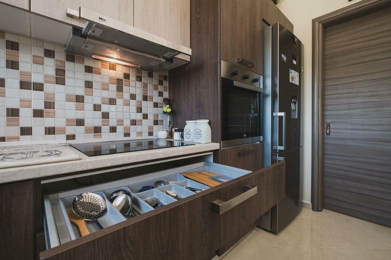 Spacious Home With Parking Chania  Exterior foto