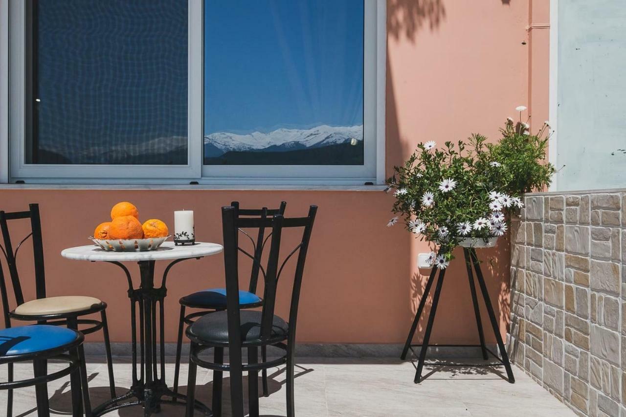 Spacious Home With Parking Chania  Exterior foto